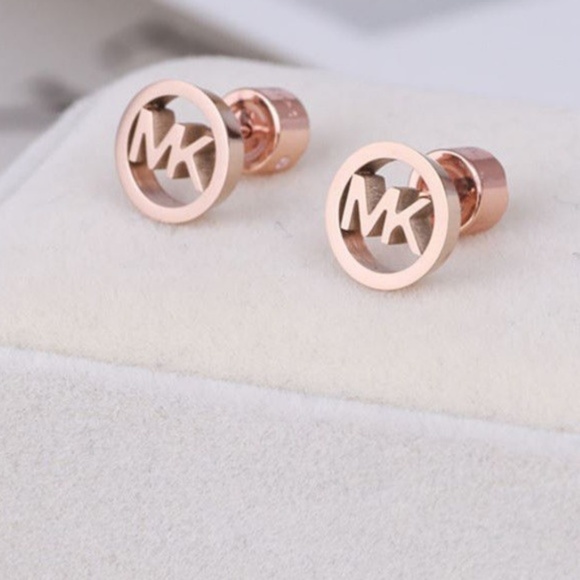 Michael Kors Rose Gold Logo Stud Earrings - Picture 1 of 8
